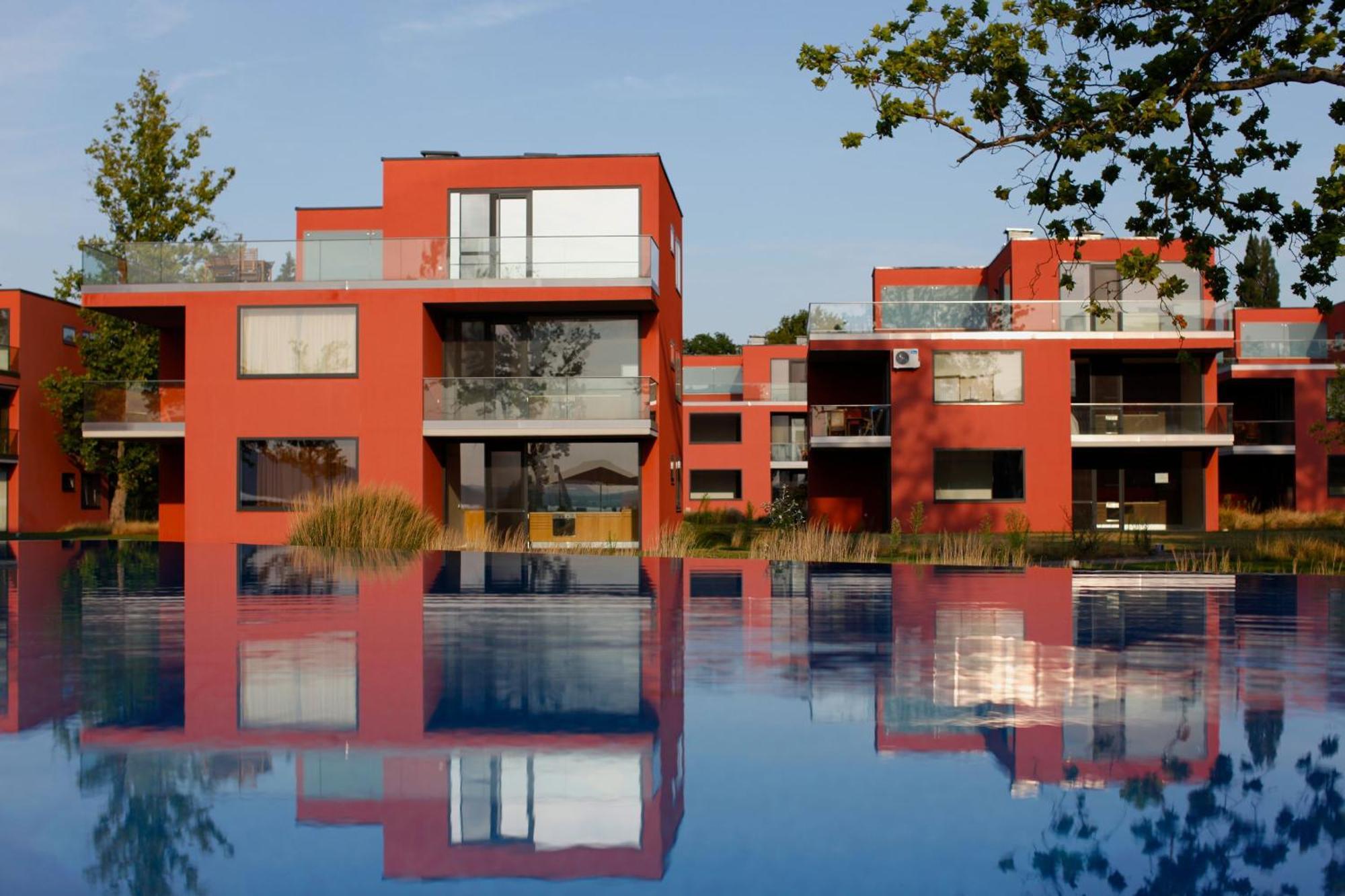 Bavaria Club Apartman Balatonlelle Eksteriør bilde