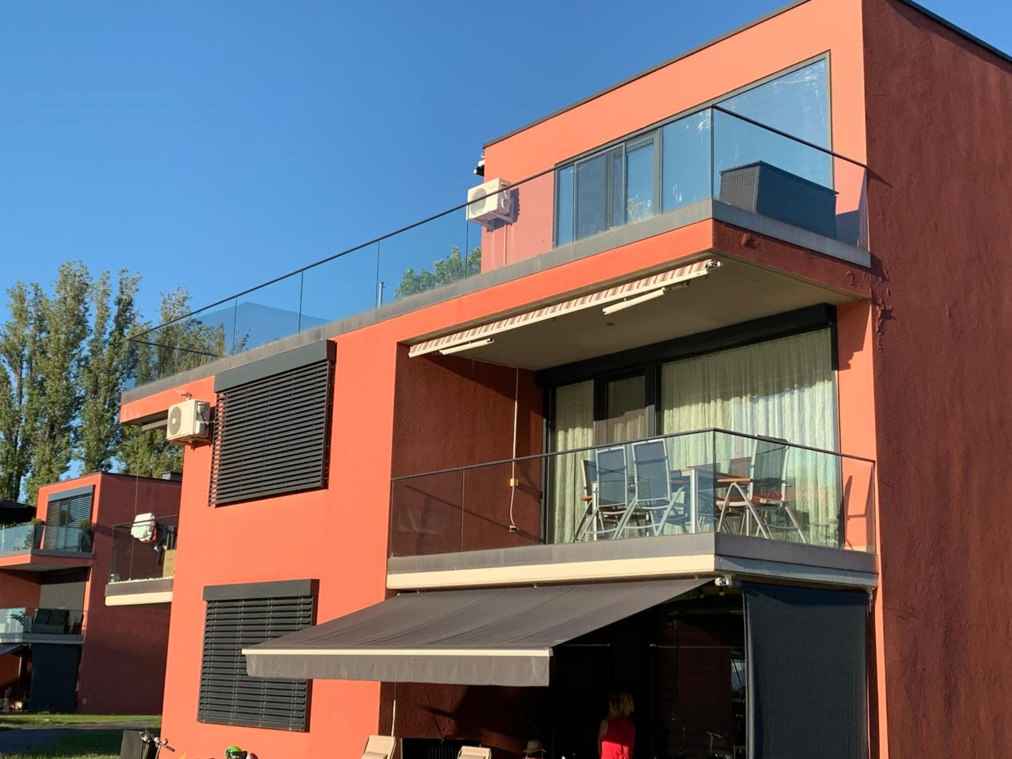Bavaria Club Apartman Balatonlelle Eksteriør bilde